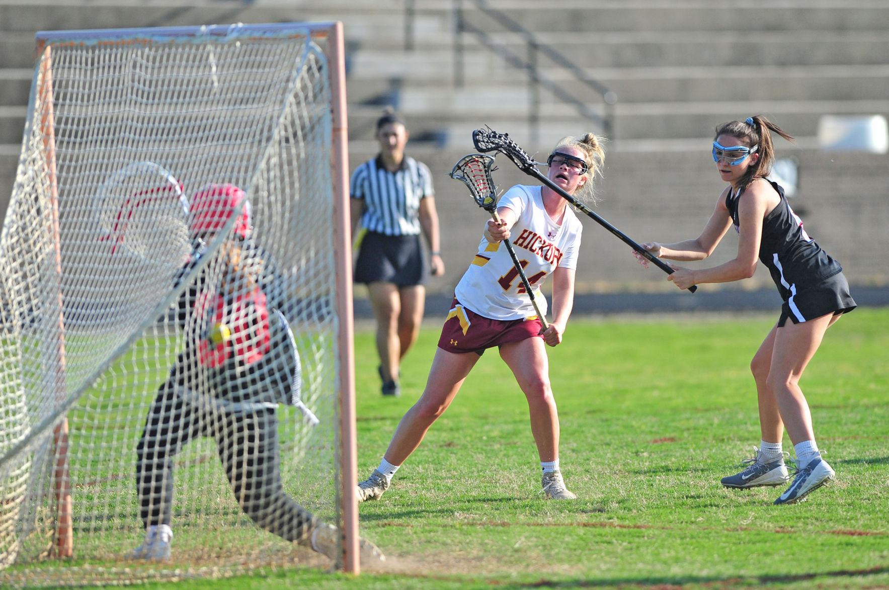 50319-charlotte-catholic-@-hickory-5.JPG